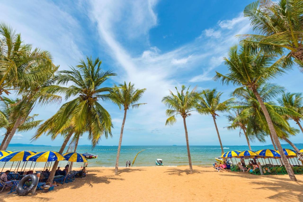 Happy Jomtien - Beachfront المظهر الخارجي الصورة